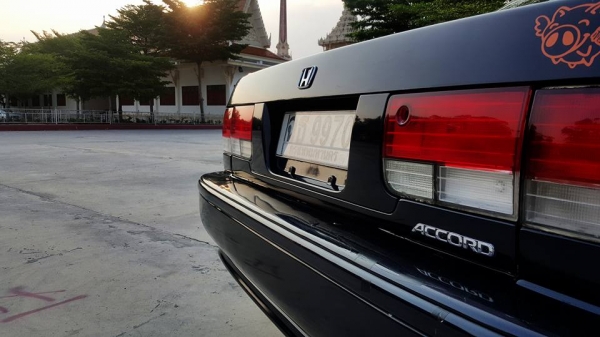 HONDA ACCORD ไฟท้ายสั้น เปลี่ยนเครื่อง H22A แรงๆ จบๆ HONDA ACCORD ไฟท้ายสั้น เปลี่ยนเครื่อง H22A แรงๆ จบๆ