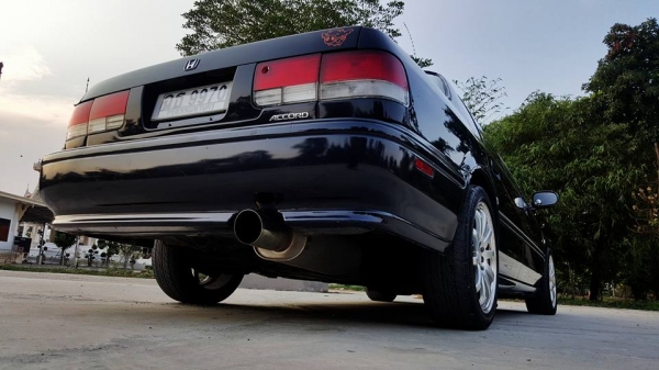 HONDA ACCORD ไฟท้ายสั้น เปลี่ยนเครื่อง H22A แรงๆ จบๆ HONDA ACCORD ไฟท้ายสั้น เปลี่ยนเครื่อง H22A แรงๆ จบๆ