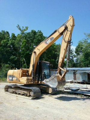 รถแบคโฮ  CAT  312D  ( กระบอกดำ. ) , ( รถทำ 5,xxx กว่า ชม. )     สนใจติดต่อ  081 - 6079515