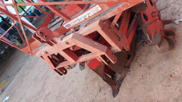 เครื่องปลูกอ้อยKK เครื่องปลูกอ้อยKK