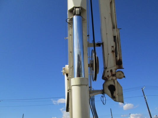 ROUGH TERRAIN CRANE TADANO TR250M-6