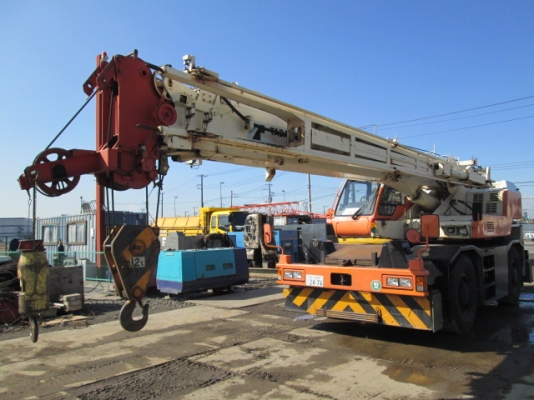 ROUGH TERRAIN CRANE TADANO TR250M-6