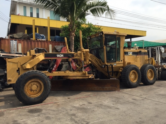ขายรถเกรด Grader CAT 140H นำเข้า ยังไม่เคยใช่งานในไทย