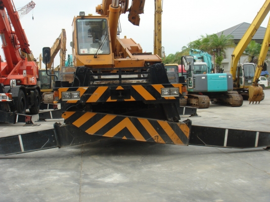 ROUGH TERRAIN CRANE TADANO TR350M-2