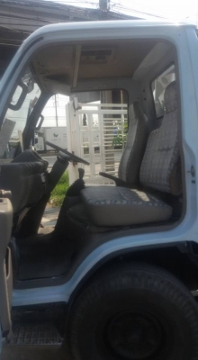 ขาย ISUZU NKR รถห้าง 4 ล้อไม่ติดเวลา เครื่อง 2771 ซีซี ยาวรอบนนอก 3.20 ม. ราคา 358000 โทร 0814825911 พิมพ์ใจ  0850097969 รุ่ง