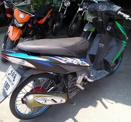 ขายได้ขาย Honda Click ตัวเก่า