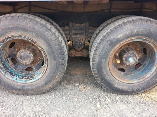 ขายเทรลเลอร์2เพลาใหญ่ เครื่อง185แรง HO7C พ.เพาเวอร์ เบรกลมดัน ช่างล่างใหญ่ ขึ้นPC200ได้สบาย มีบันไดไฮดรอลิก เอกสารพร้อมโอน สนใจโทร 090-8588220คุณนะ 093-3258446คุณบิว หรือเข้าดูสินค้าอื่นๆได้ที่ www.truck.in.th/498 หรือเพจFacebook ณรงค์ ซื้อขายรถมือสอง (เว