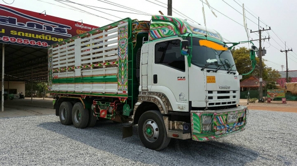 ขาย 360 ปี 56  คอกเกษตร กระบะดั้ม แม่ลูก(รถอยู่สกลนคร)