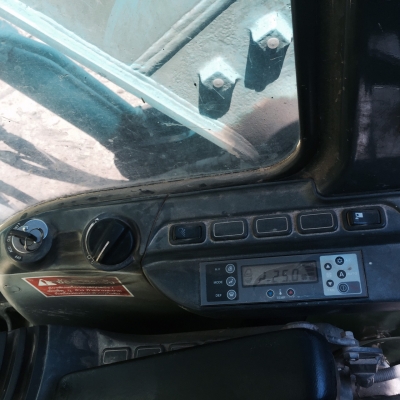 ขาย แม๊คโค. Kobako.  Makr 6.  Yn.  11ปี 2002 10500 ชัวโมง รถชัวล้าง ทำไหม่ หมด  เอวแน้น. เครืองีปั้มดี ไม่มี โลด. สวย ราคา. เปิดที่ 1450000 ติดต่อ. ผู้พัน ก้อง