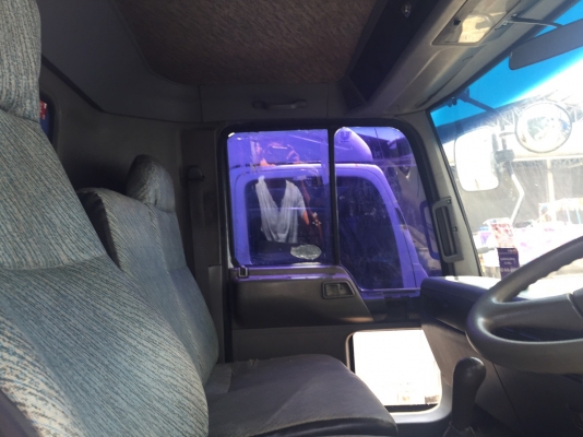 ขายรถหกล้อ ตู้แห้ง ฮีโน. FC. 4 J เปลียนเคืรอง อีชูสุ 6BG1 ตู้ ยาว 5.50สภาพสวยเดิม