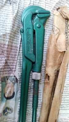 ขายคอม้าDOWIDAT Made in Germany. ขนาดปากจับ1"งานใหม่เก่าเก็บ