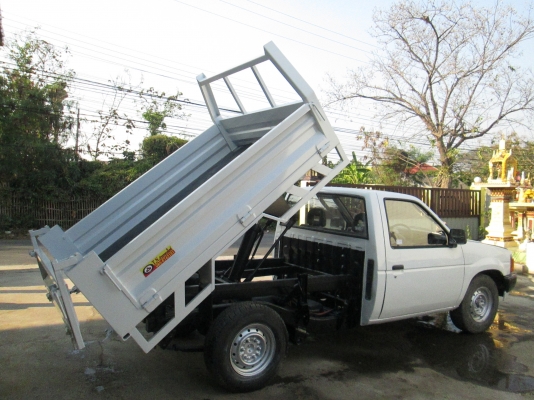 รถกระบะ ปิคอัฟดั้มพ์ นิสสัน Big M กระบะเปิดได้ 3ด้าน ดั้มพ์ใหม่ รถกระบะ ปิคอัฟดั้มพ์ นิสสัน Big M กระบะเปิดได้ 3ด้าน ดั้มพ์ใหม่