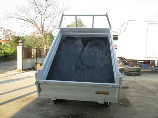 รถกระบะ ปิคอัฟดั้มพ์ นิสสัน Big M กระบะเปิดได้ 3ด้าน ดั้มพ์ใหม่ รถกระบะ ปิคอัฟดั้มพ์ นิสสัน Big M กระบะเปิดได้ 3ด้าน ดั้มพ์ใหม่