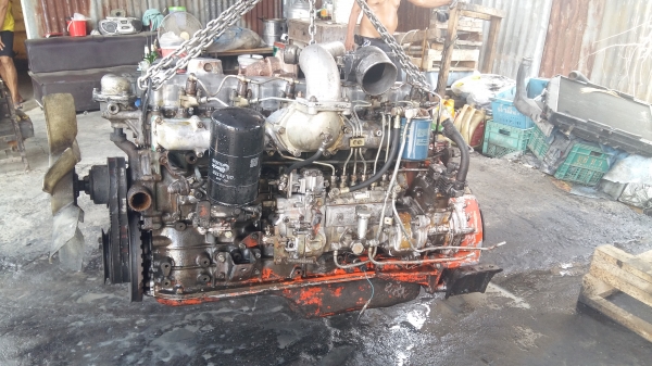 ขายเครื่อง มิตซู  6d14 เทอร์โบ 200 แรง