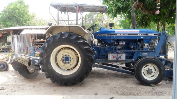 ขายรถไถ ฟอร์ด 6610 เสื้อลาย 1 เพลา พร้อมใบมีด ผาน 7 โรตารี KMT 220 ต่อรองราคาได้นะครับ