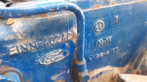 ขายรถไถ ฟอร์ด 6610 เสื้อลาย 1 เพลา พร้อมใบมีด ผาน 7 โรตารี KMT 220 ต่อรองราคาได้นะครับ