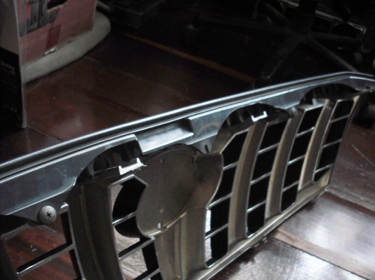 กระจังหน้ารถ TOYOTA VIGO ตามสภาพ กระจังหน้ารถ TOYOTA VIGO ตามสภาพ