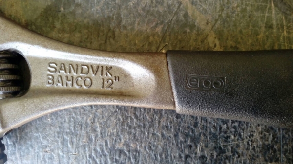 ขายประแจเลื่อนสลับปากได้SANDVIK BAHCO 12" MADE IN SWEDEN.งานใหม่เก่าเก็บ ขายประแจเลื่อนสลับปากได้SANDVIK BAHCO 12" MADE IN SWEDEN.งานใหม่เก่าเก็บ