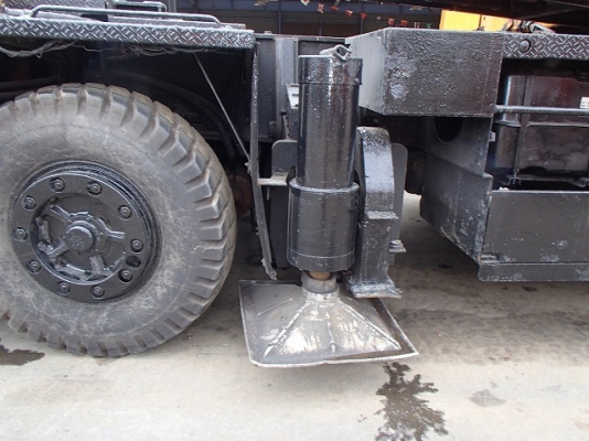 MOBILE HARBOUR CRANE