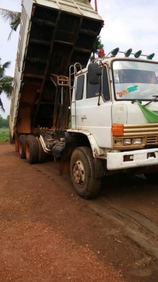 ขายรถดั้ม2เพลา FM227 เครื่อง220แรง พ.เพาเวอร์ เบรกทิฟฟี่ เกียร์อิตั้น มีระบบลากพ่วง เอกสารพร้อมโอน สนใจโทร 090-8588220คุณนะ 093-3258446คุณบิว หรือเข้าดูสินค้าอื่นๆได้ที่ www.truck.in.th/498 หรือเพจFacebook ณรงค์ ซื้อขายรถมือสอง (เว็บไซต์ส่วนตัว) หรือFaceb ขายรถดั้ม2เพลา FM227 เครื่อง220แรง พ.เพาเวอร์ เบรกทิฟฟี่ เกียร์อิตั้น มีระบบลากพ่วง เอกสารพร้อมโอน สนใจโทร 090-8588220คุณนะ 093-3258446คุณบิว หรือเข้าดูสินค้าอื่นๆได้ที่ www.truck.in.th/498 หรือเพจFacebook ณรงค์ ซื้อขายรถมือสอง (เว็บไซต์ส่วนตัว) หรือFaceb