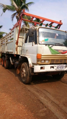 ขายรถดั้ม2เพลา FM227 เครื่อง220แรง พ.เพาเวอร์ เบรกทิฟฟี่ เกียร์อิตั้น มีระบบลากพ่วง เอกสารพร้อมโอน สนใจโทร 090-8588220คุณนะ 093-3258446คุณบิว หรือเข้าดูสินค้าอื่นๆได้ที่ www.truck.in.th/498 หรือเพจFacebook ณรงค์ ซื้อขายรถมือสอง (เว็บไซต์ส่วนตัว) หรือFaceb