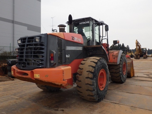 ขายรถตัก TCM ZW310