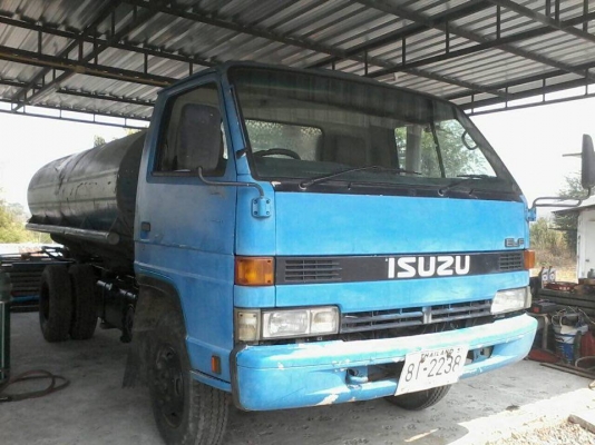 รถบรรทุกน้ำ 6 ล้อ ISUZU NPR เครื่อง 4BD1 115 แรง