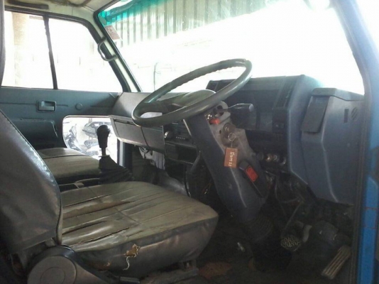 รถบรรทุกน้ำ 6 ล้อ ISUZU NPR เครื่อง 4BD1 115 แรง