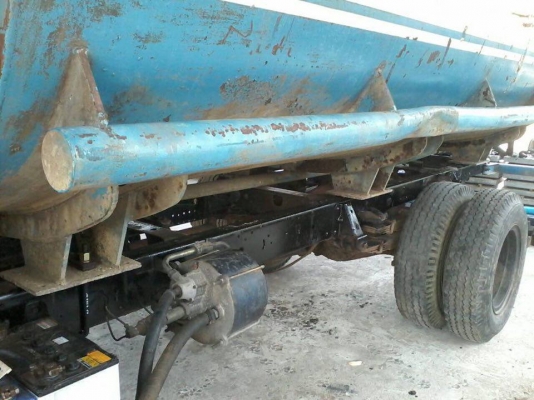 รถบรรทุกน้ำ 6 ล้อ ISUZU NPR เครื่อง 4BD1 115 แรง