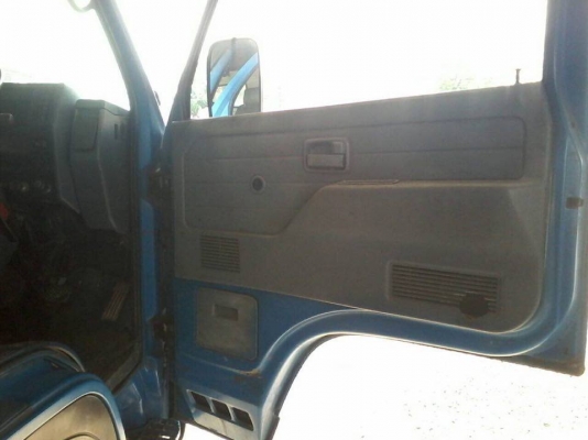 รถบรรทุกน้ำ 6 ล้อ ISUZU NPR เครื่อง 4BD1 115 แรง