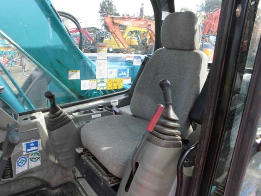 รถขุด Kobelco SK135SR-1ES นำเข้าเองจากญี่ปุ่น โทร. 080-6565422 (หนิง)