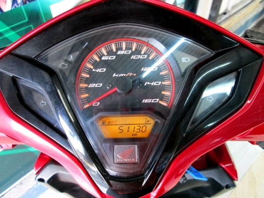 CLICK 125 i สีดำแดง เป็นโฉมใหม่รุ่นสุดท้ายก่อน เปลี่ยนไฟหน้าแอลอีดี แถม 4 รายการ 32900 CLICK 125 i สีดำแดง เป็นโฉมใหม่รุ่นสุดท้ายก่อน เปลี่ยนไฟหน้าแอลอีดี แถม 4 รายการ 32900