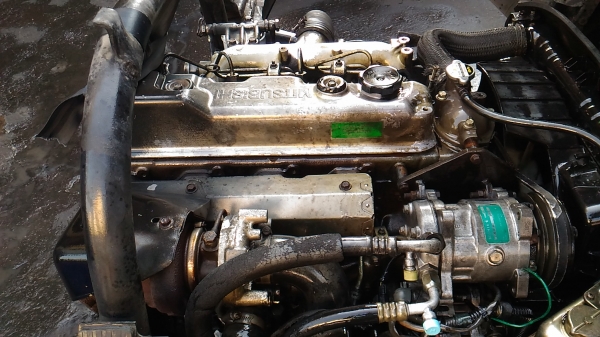 เครื่องยนต์เก่านอก 4d 3 4 เทอร์โบอินเตอร์คูลเลอร์