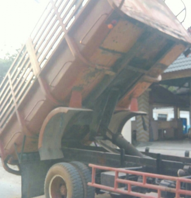 หกล้อ ฮีโน่ KL300 EC100-130ดั้ม สภาพดีเดิมๆพร้อมใช้ ทะเบียนพร้อมโอน