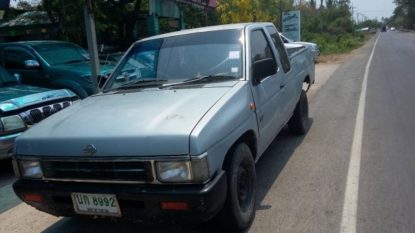 นิสสันบิ๊กเอ็ม ฝาแดง ปี2539 ถูกสุดๆ