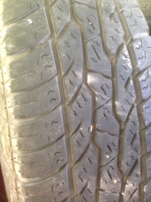 ยางรถยนต์ ยี่ห้อแมกซิส 700 ขนาด 30 * 9.5 R15 ปี16