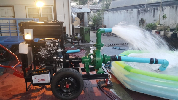 เครื่องสูบนํ้าขนาดใหญ่ แรงแต่ประหยัดมาก