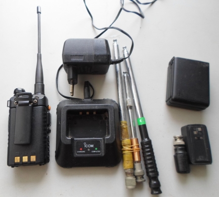 วิทยุสือสาร (ว.) มี5ตัว ตามภาพ