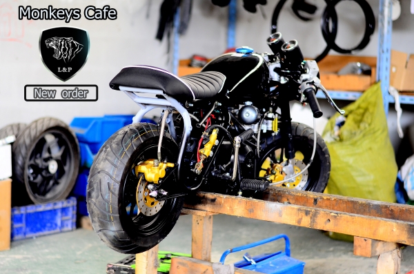 อะไหล่ !!!! ชาลี  มังกี้ กอลิล่า แต่ง  มีมากกว่า 100++ แบบ โครง cnc รวมของแต่งท่อ เบาะ เพียบ ราคาเริ่มต้น.........