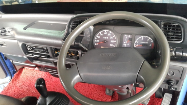 ขายรถบรรทุก 4 ล้ออีซูสุเอลฟ์