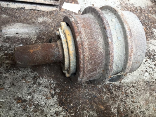 แคเรีย CAT D3 เก่าเช็คนอกญี่ปุ่น ราคา 2,500 บาท