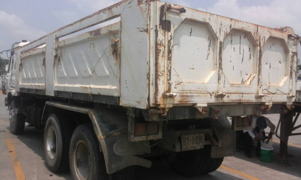 ขายถูกรถบรรทุก 10 ล้อดั้มเพลาเดียว NISSAN UD CDA12M ปี38 ขายถูกรถบรรทุก 10 ล้อดั้มเพลาเดียว NISSAN UD CDA12M ปี38