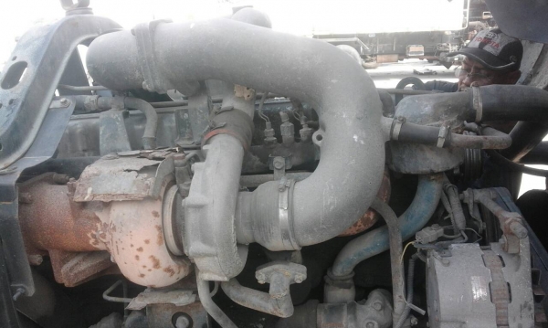 ขายถูกรถบรรทุกดั้ม 2 เพลา NISSAN UD CW430 M 290 แรง TURBO ขายถูกรถบรรทุกดั้ม 2 เพลา NISSAN UD CW430 M 290 แรง TURBO