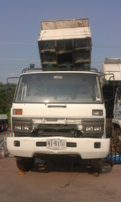 ขายถูกรถบรรทุกดั้ม 2 เพลา NISSAN UD CW430 M 290 แรง TURBO ขายถูกรถบรรทุกดั้ม 2 เพลา NISSAN UD CW430 M 290 แรง TURBO