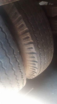 ขาย6ล้อ KS เครื่อง 110  4BD1 รถห้างแท้ ยาว 4.50 กระบะเนียม มีแอร์  คัชซีสวย ยางดี ภาษีเต็ม ราคา 199,999 ฿ ต่อรองได้ โทร 090-6312519