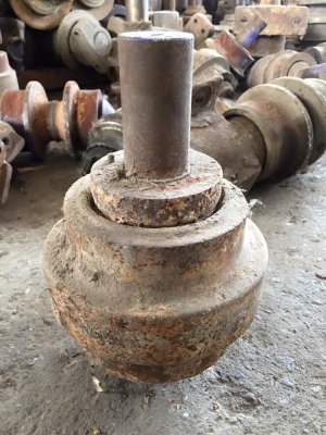 แคเรีย KOMATSU D31 เก่าญี่ปุ่น ราคา 2,000 บาท