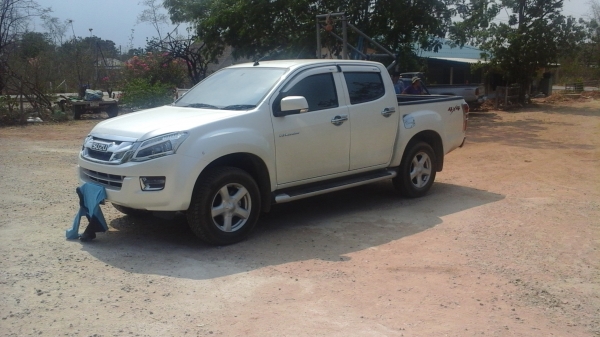 มาก่อนได้ก่อน ขายดาว์น วีคลอส 4 ประตู สีขาวมุก 70000 อยู่   อ.หัวหิน