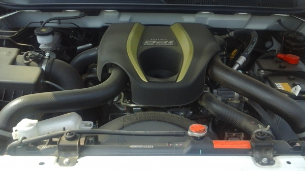 มาก่อนได้ก่อน ขายดาว์น วีคลอส 4 ประตู สีขาวมุก 70000 อยู่   อ.หัวหิน