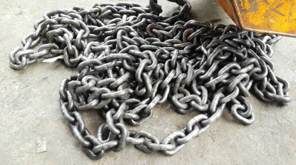 ** ลดแรงๆโปรเหมาๆ!! ** รอกโซ่ไฟฟ้า HITACHI 1 Ton. ไซด์พิเศษตัวใหญ่โซ่คู่ ไฟ 380V ของใช้งานอยู่ถอดจากไลน์ผลิต!!