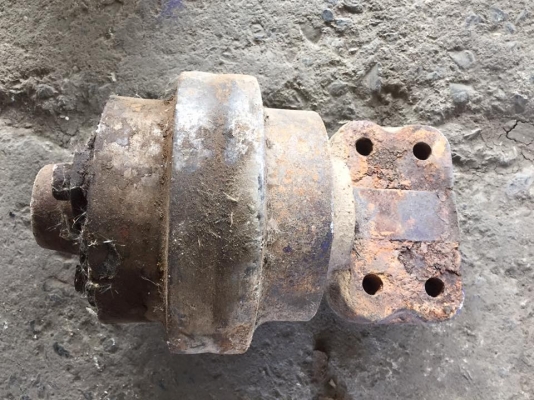 แคเรีย KOMATSU PC 120-2 เก่าญี่ปุ่น ราคา 1,500 บาท